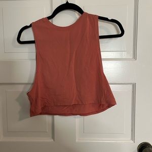 Lululemon relaxed crop tank size 4